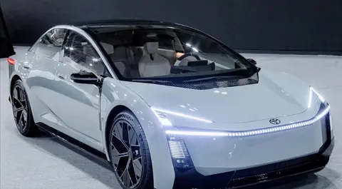 The all-electric Toyota Corolla (13th generation) may feature the Huawei HarmonyOS cockpit and CATL batteries.